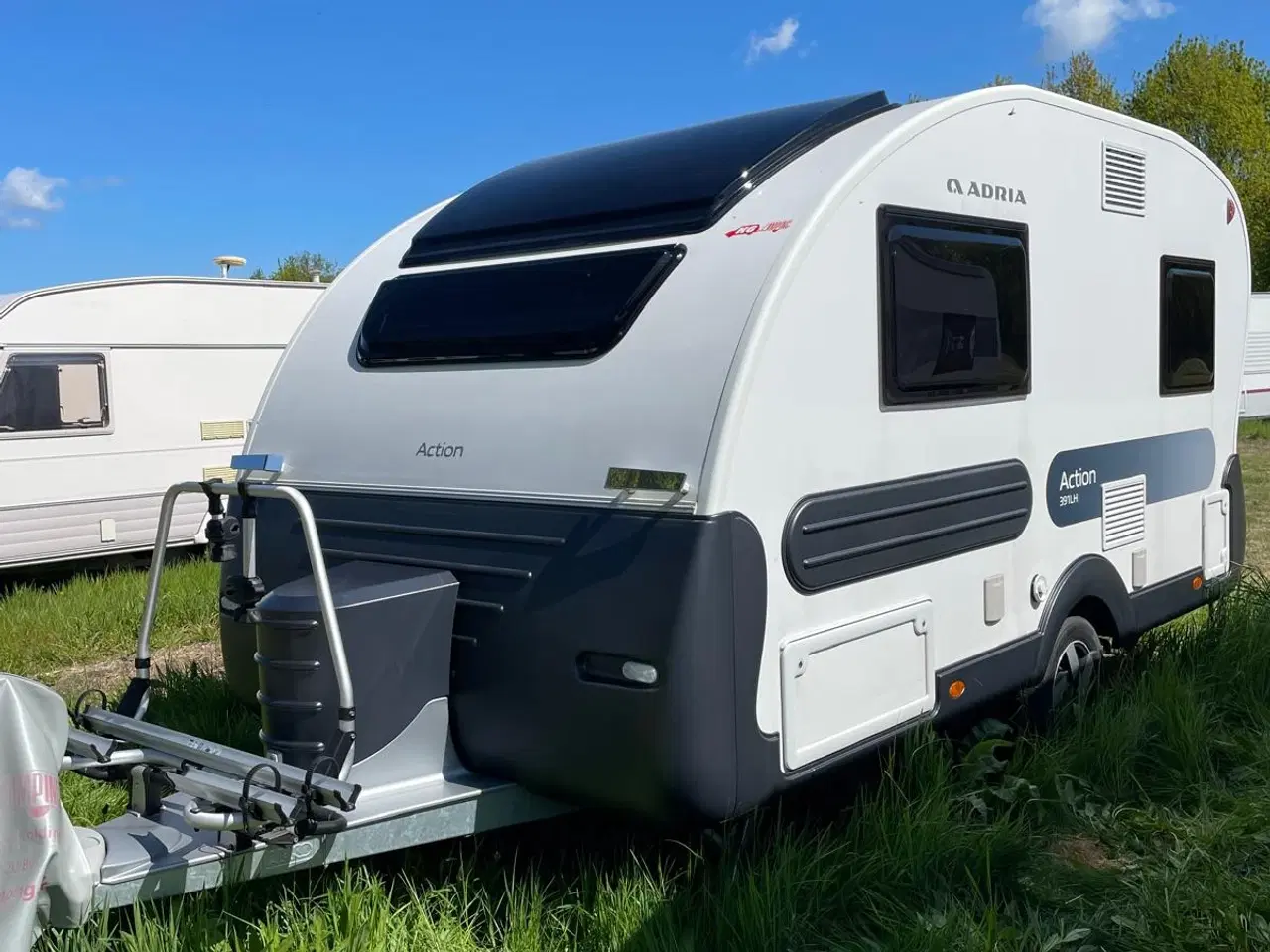 Billede 3 - 1 år gammel campingvogn Action 391 LH + udstyr