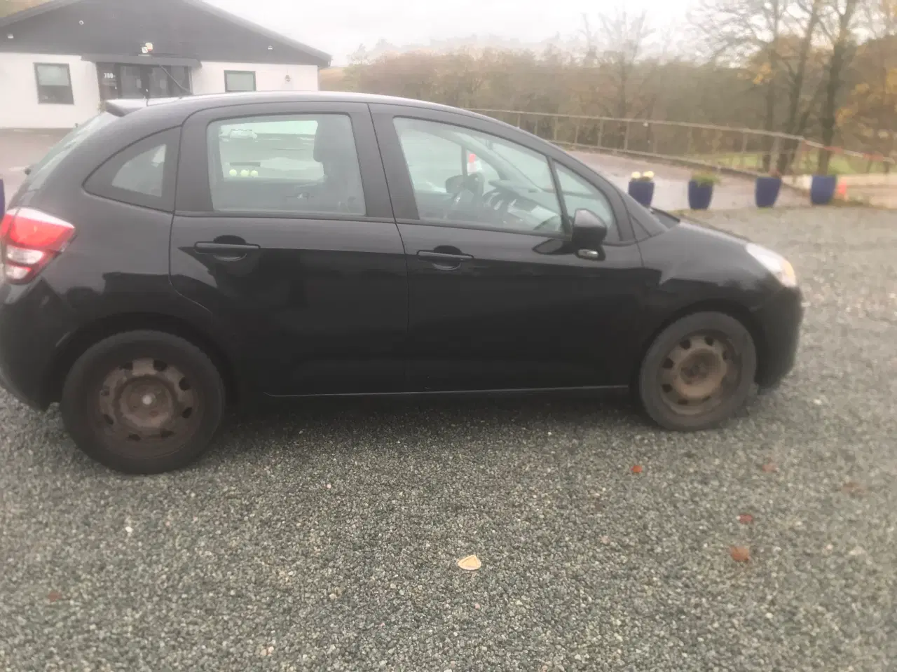 Billede 9 - Citroen c3 fra 2015 1,6 4-dørs M. Bagklap Halvårli