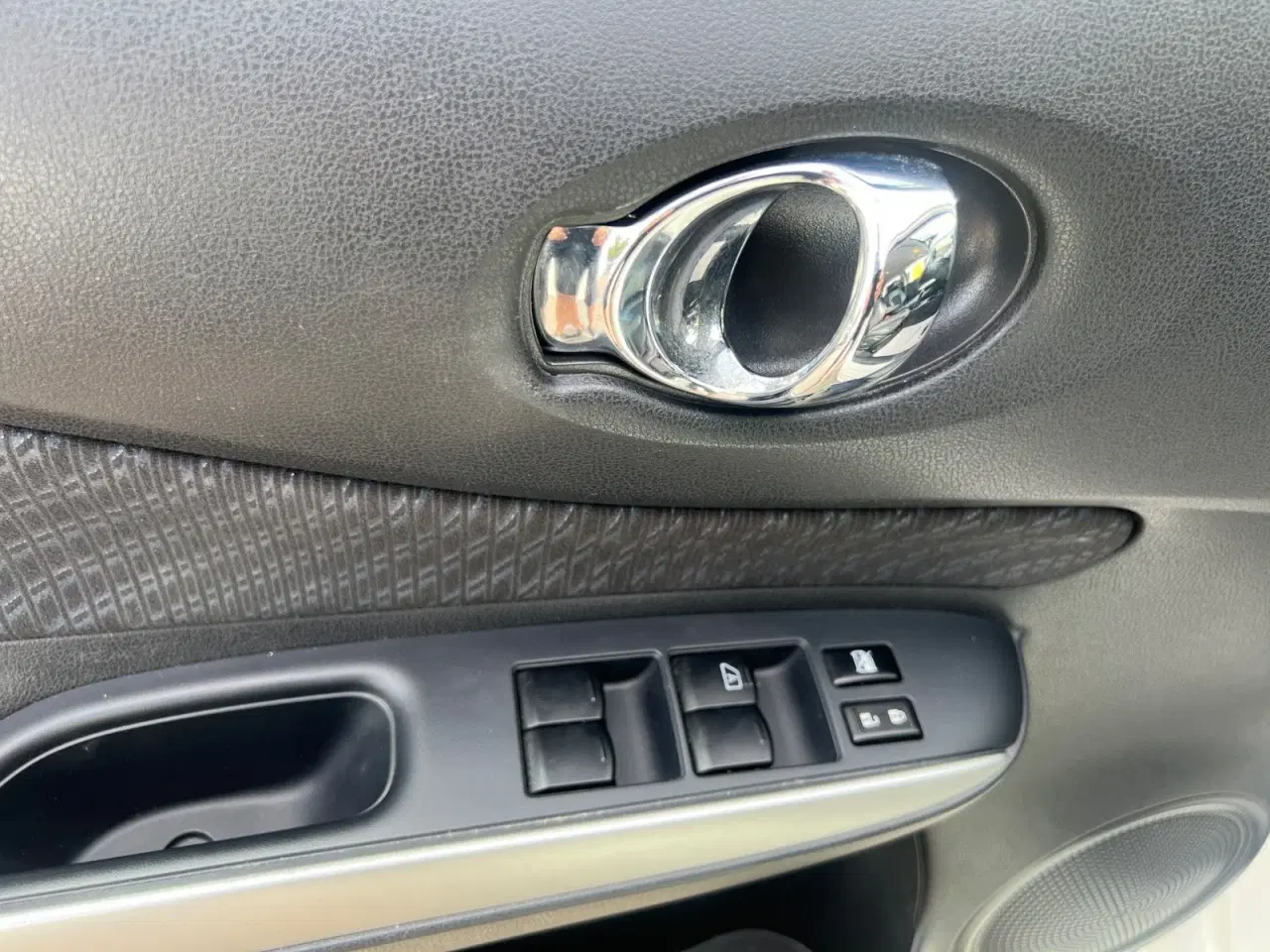 Billede 8 - Nissan Note 1,2 Dig-S 98 Acenta