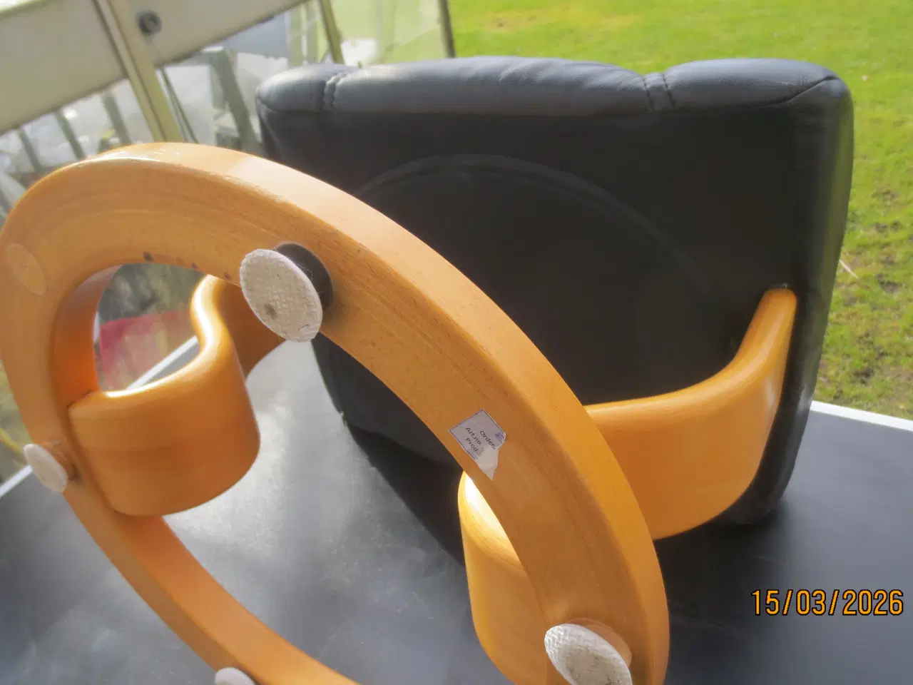 Billede 4 - 1 stk Fodskammel med sort Læder