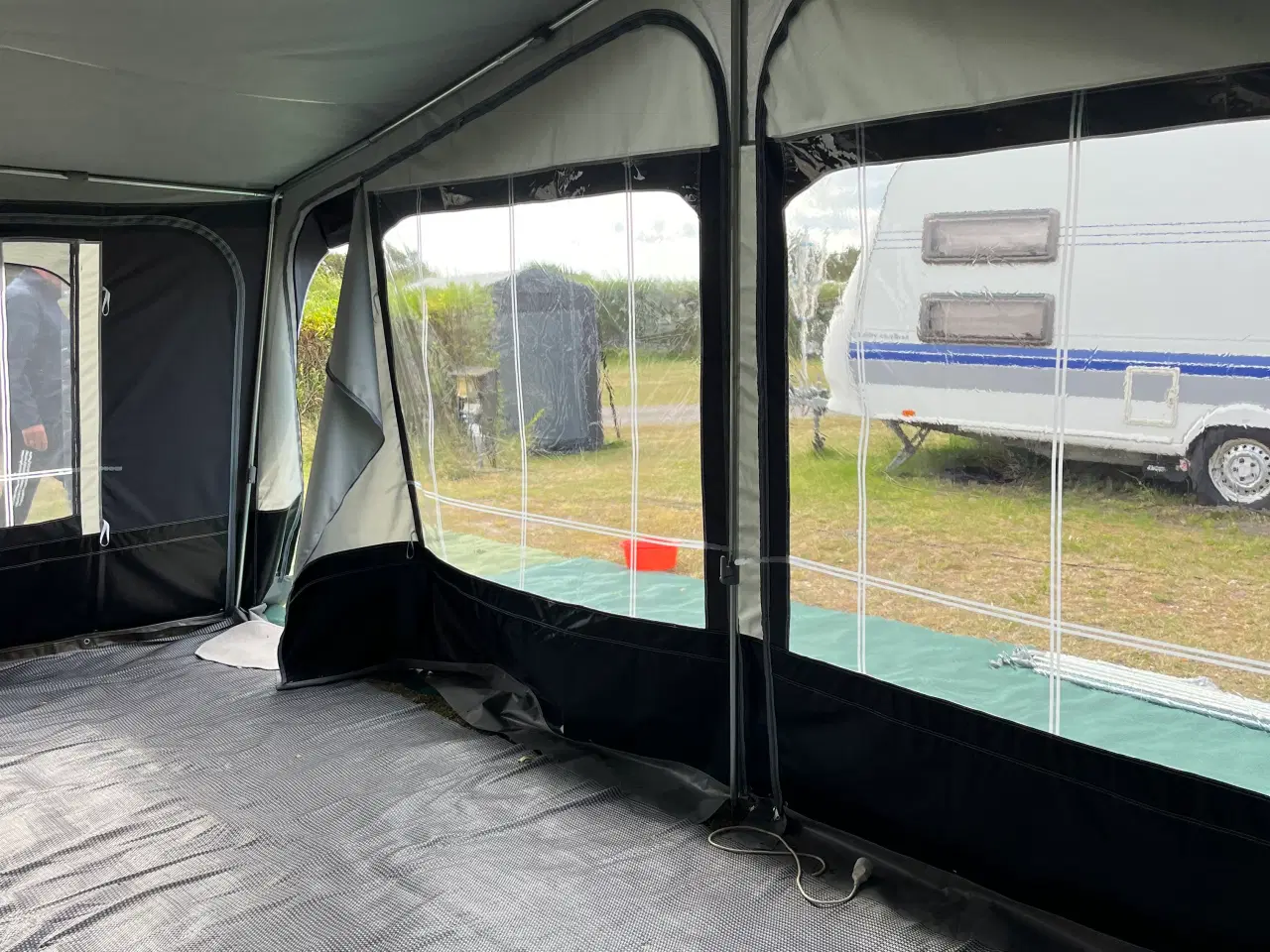 Billede 7 - Fortelt Camp Out 950 længde 470 bredde 300