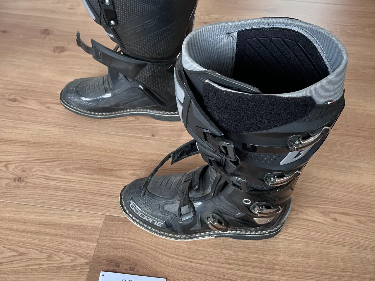 Billede 2 - Gaerne SG10