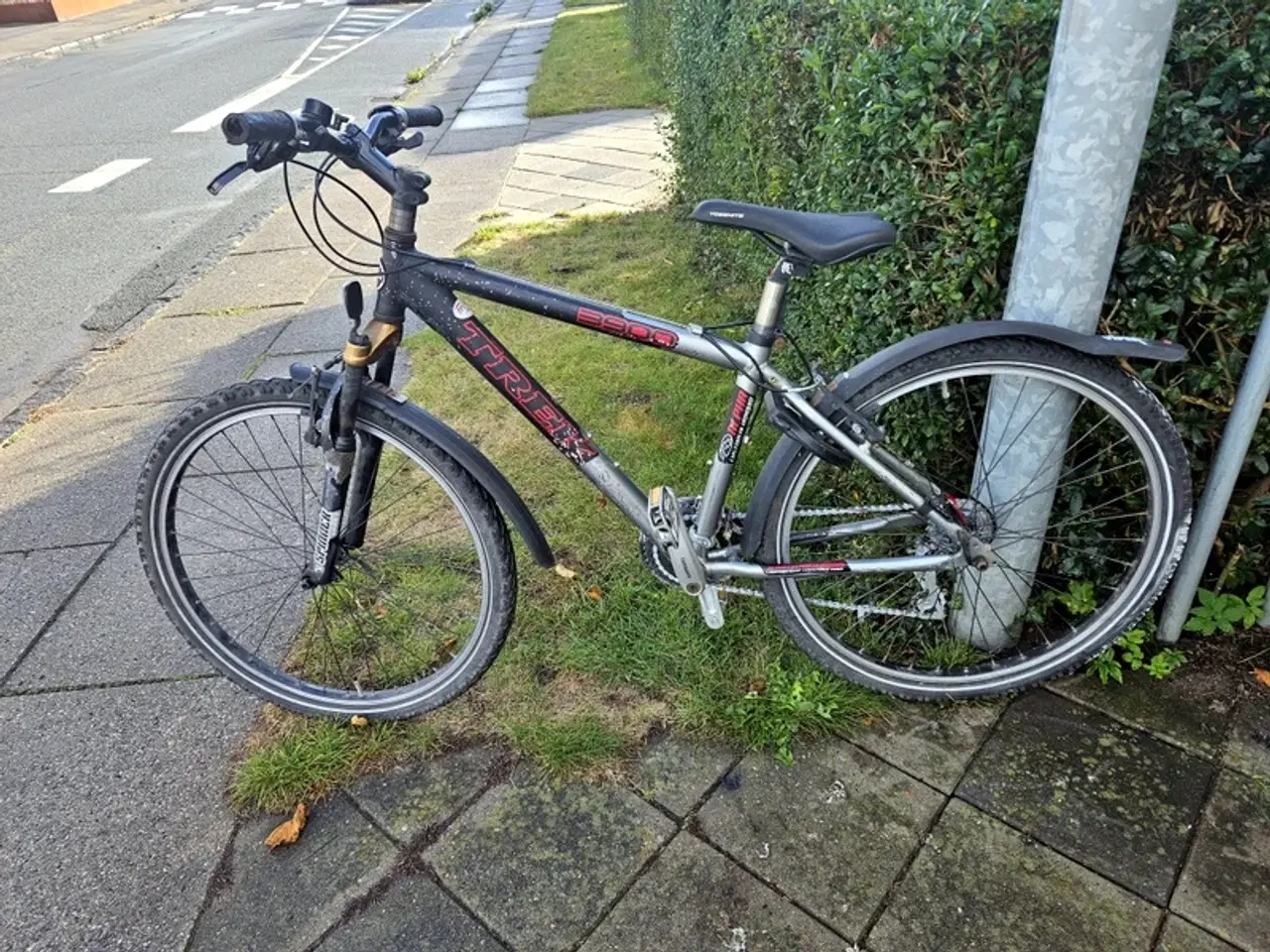 Billede 1 - Trek MTB.