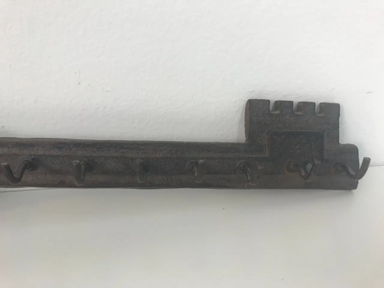 Billede 3 - Vintage knage i støbejern (nøgle)
