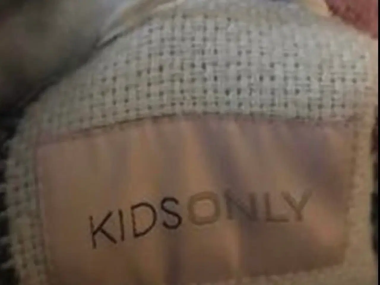 Billede 3 - Smart kraftig skjorte/overgangs skjorte str. 12 år