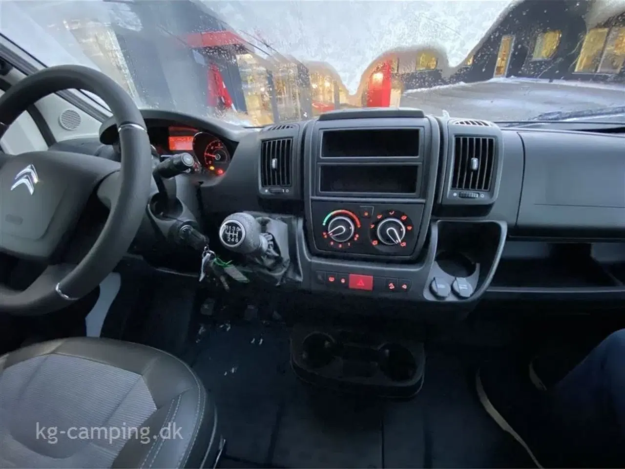 Billede 6 - 2024 - Adria Twin 640 SL   ADRIA TWIN 640 SL - KUN 1 STK. TIL DENNE SPECIALPRIS