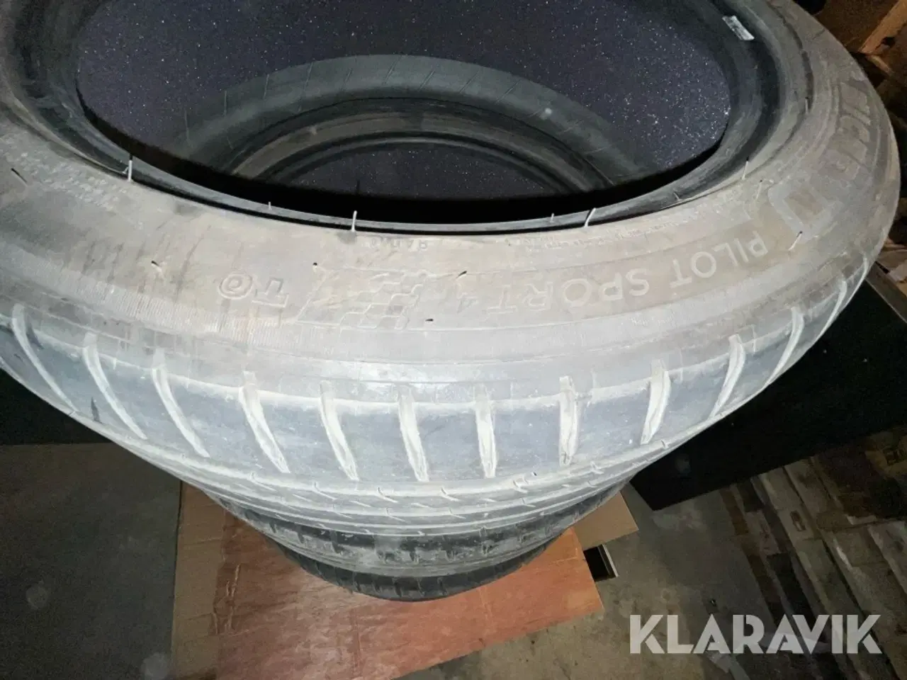 Billede 6 - Dæk Michelin 235/45ZR18 - 5 styk