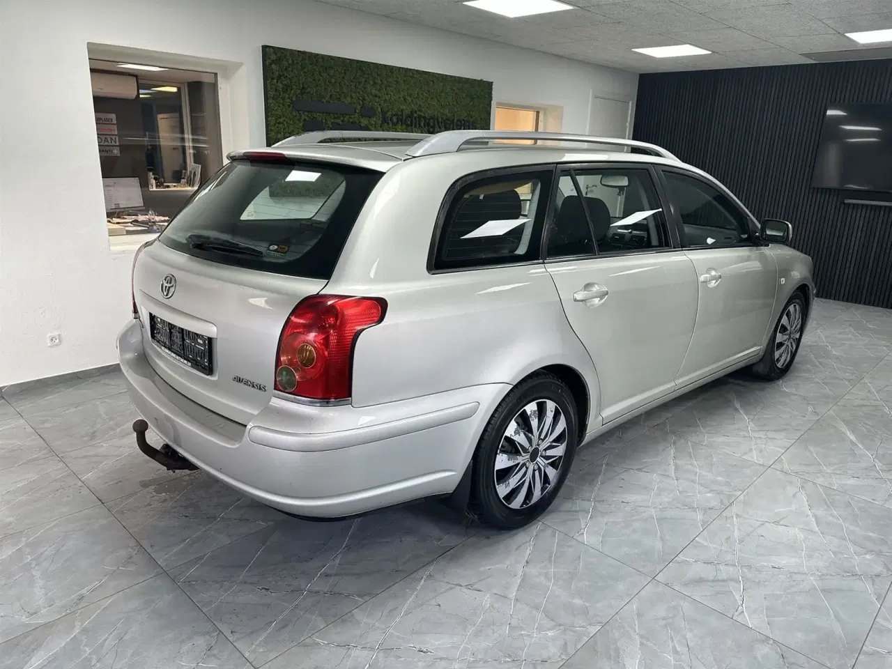 Billede 4 - Toyota Avensis 1,8 Linea Terra 129HK Stc