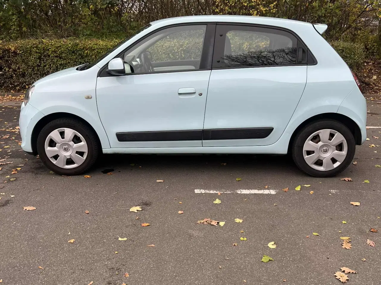 Billede 3 - Top udstyret 5-dørs Renault Twingo med LAV KM