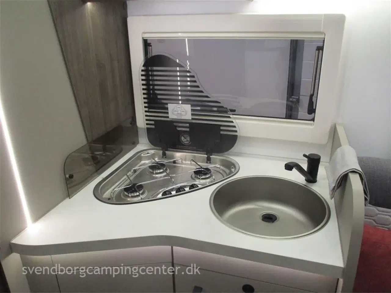 Billede 8 - 2026 - Benimar Tessoro T468   Kommer medio Maj