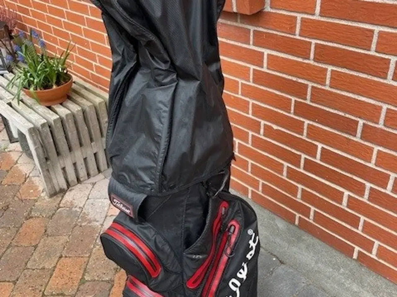 Billede 6 - Titleist golfbag med bæresele og cover