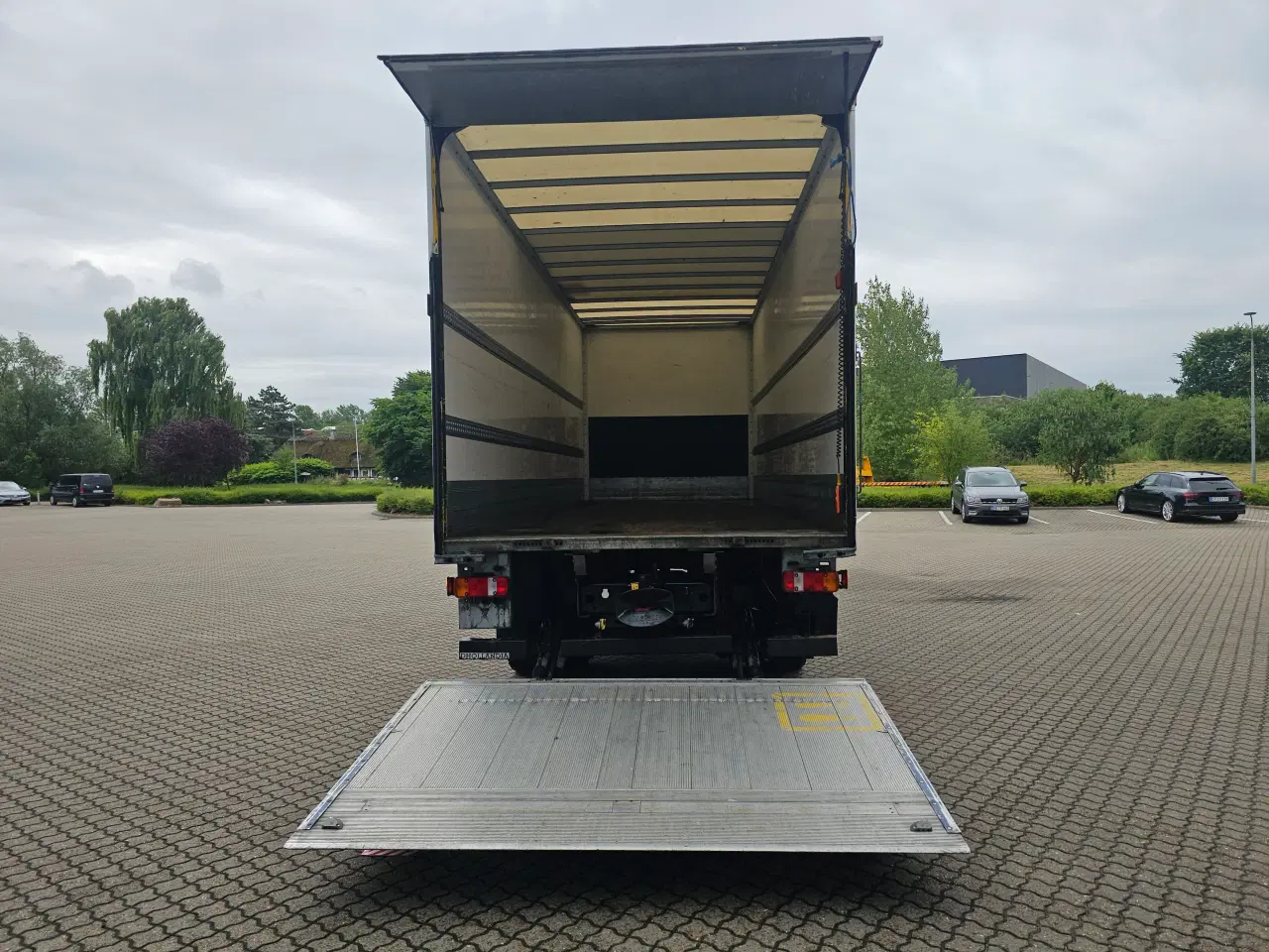 Billede 8 - MAN TGM 18.290, Lukket kasse