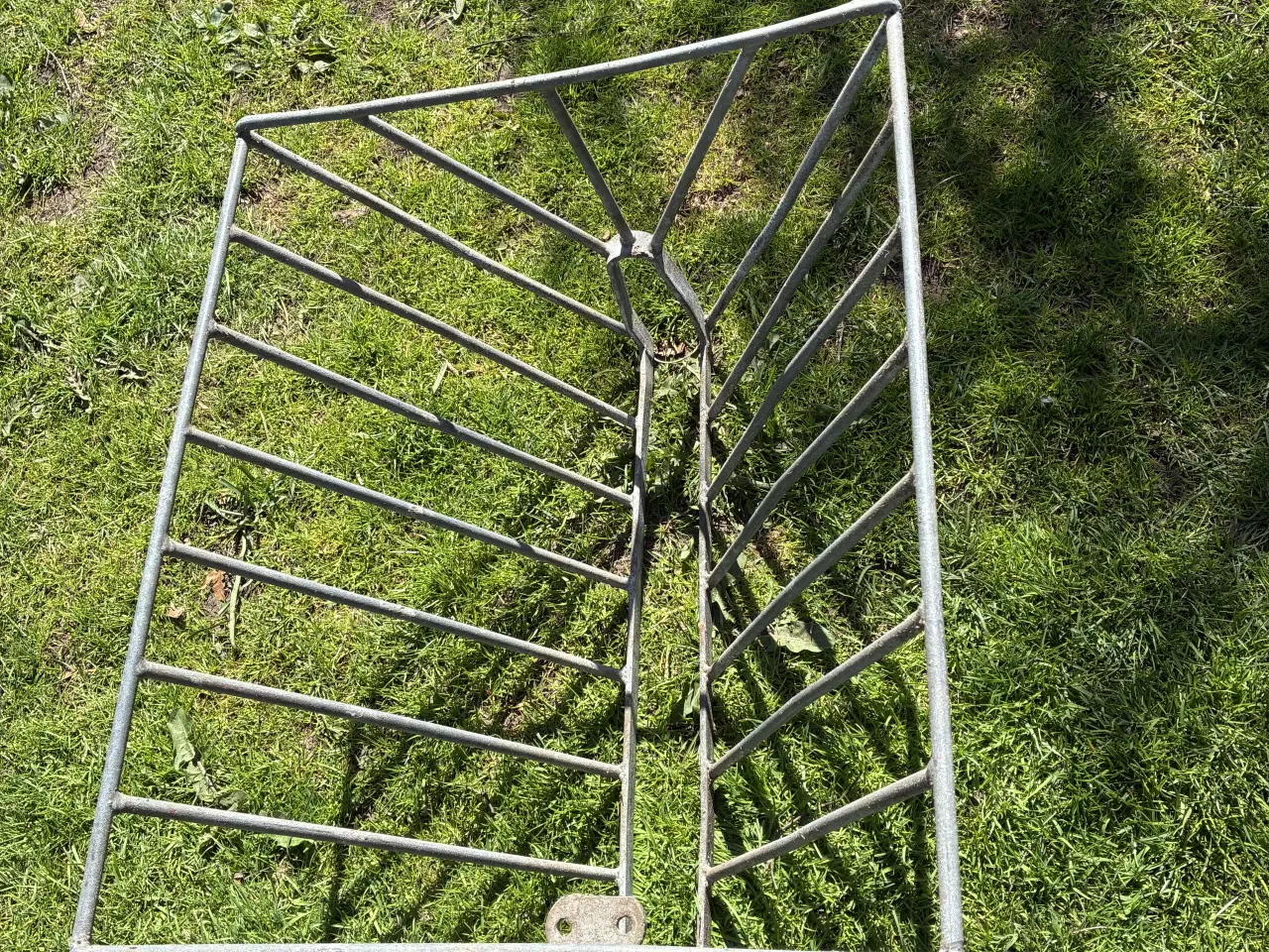 Billede 2 - Høhække 