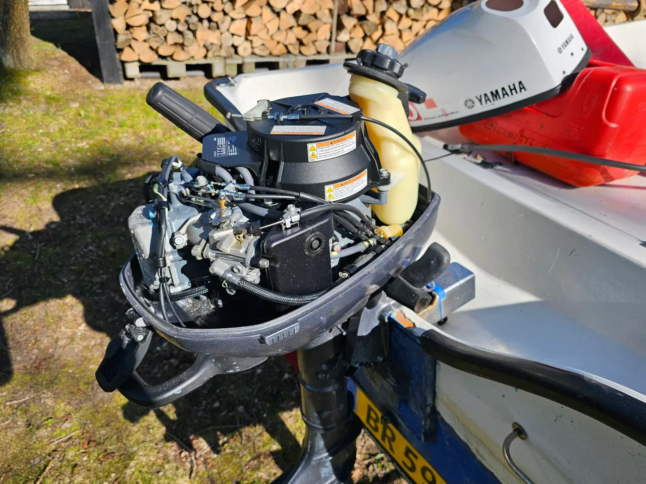 Billede 7 - 14 fods jolle, 6 HK Yamaha på Brenderup trailer