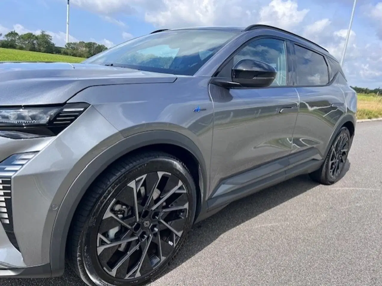 Billede 4 - Flot Renault Scenic E-Tech, m. dæmpbar glastag