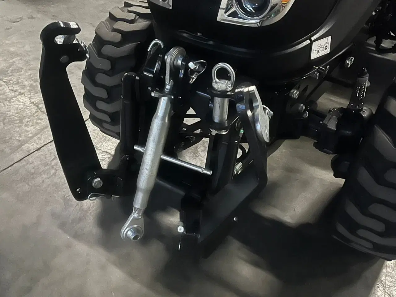 Billede 4 - Solis H26 HST Industrihjul og Frontlift