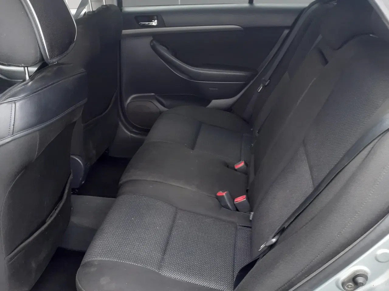 Billede 5 - Toyota Avensis Benzin.