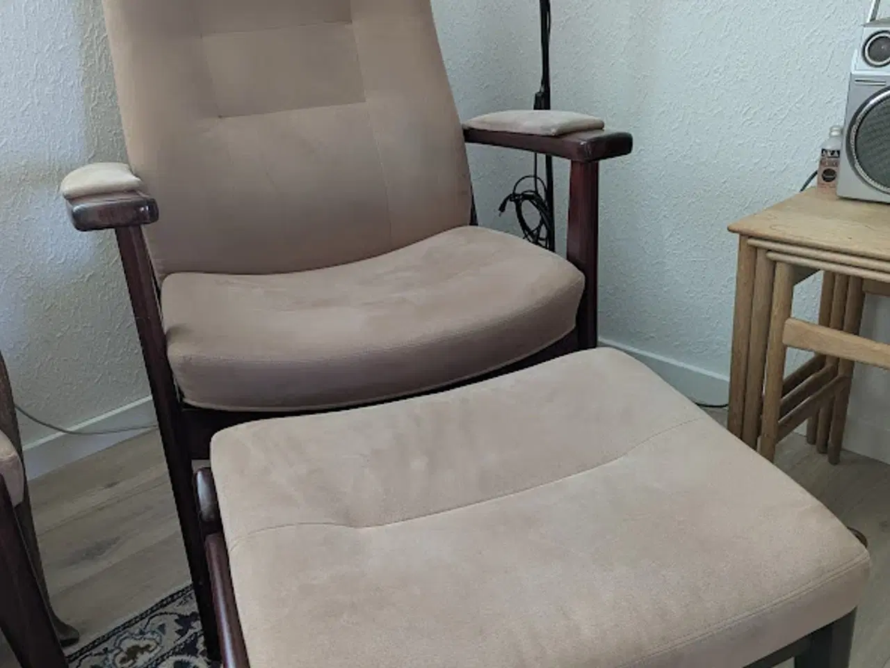 Billede 2 - Farstrup Otiumstol med benskammel