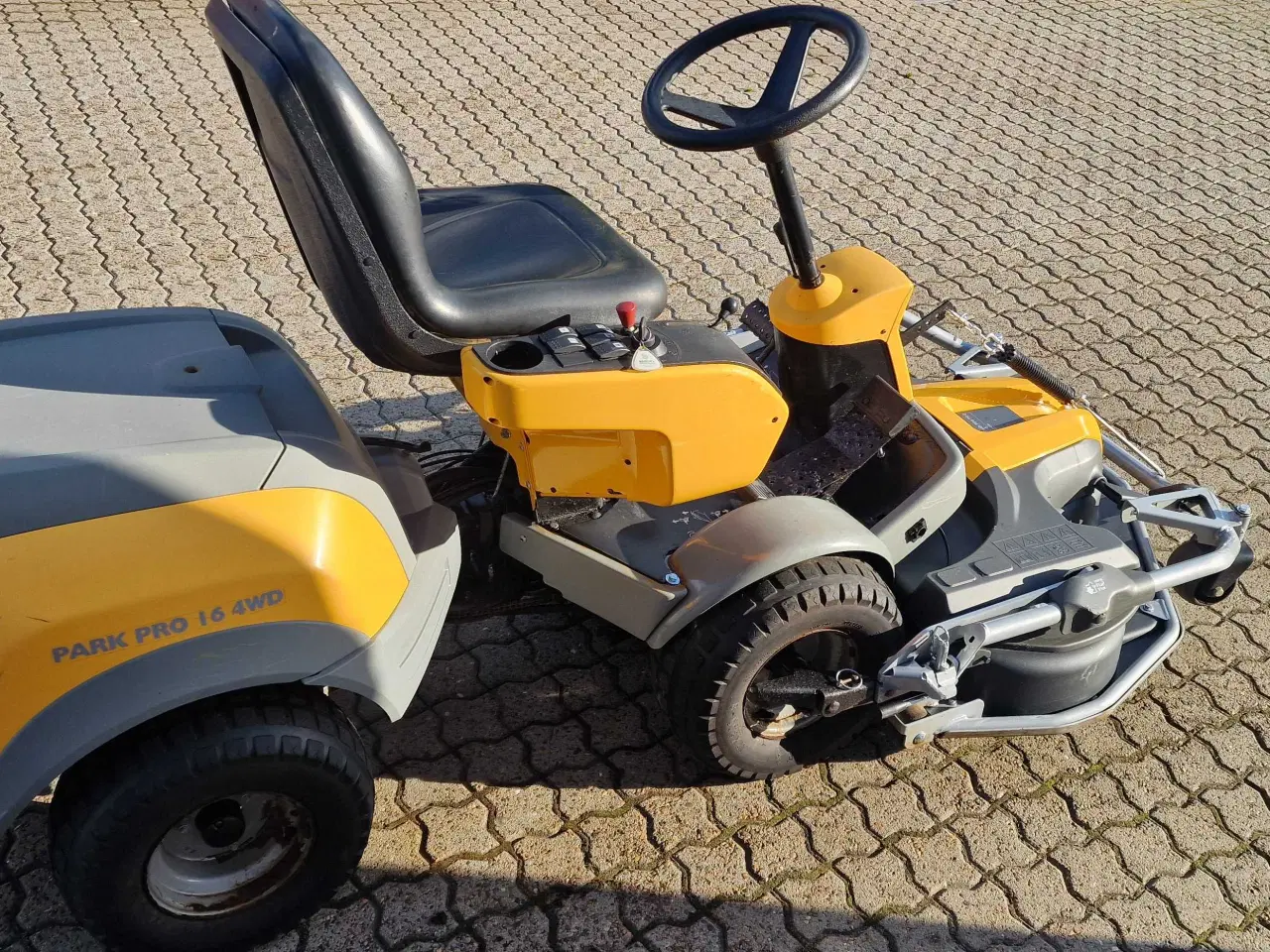Billede 6 - Stiga Park PRO 16 AWD
