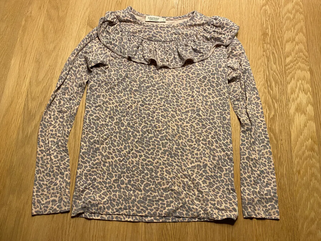 Billede 14 - Pigetøj str. 116 trøjer, tshirt, mm pris pr. Del 