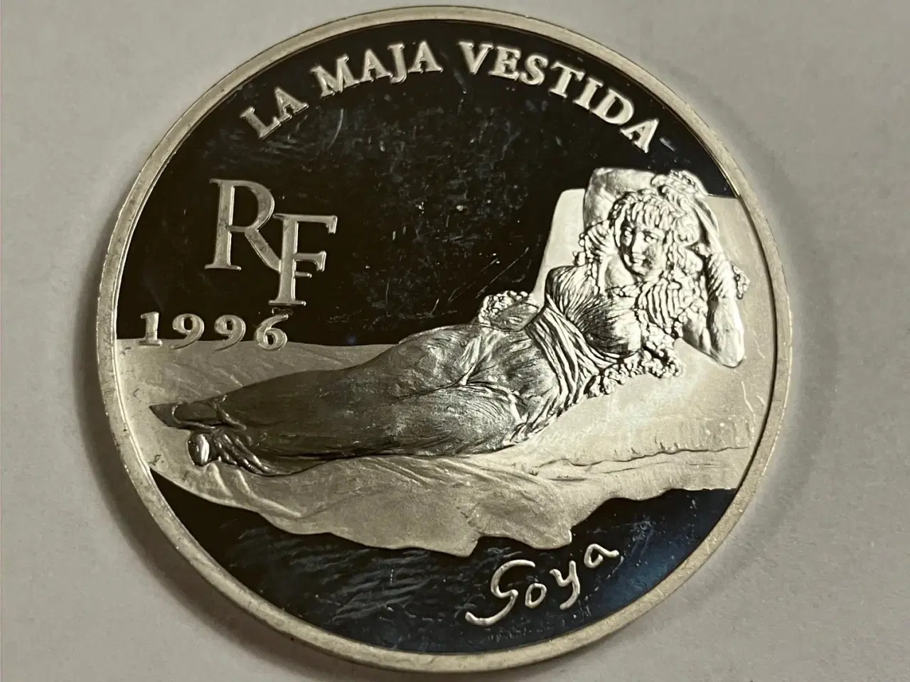 Billede 1 - 10 Francs / 1½ Euros - France - La Maja Vestida
