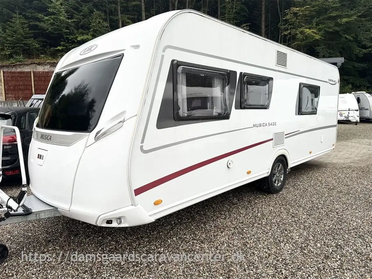 Billede 4 - 2020 - LMC Musica 542 E ALDE   Enkeltsenge - Centralvarme - Mover - Fortelt