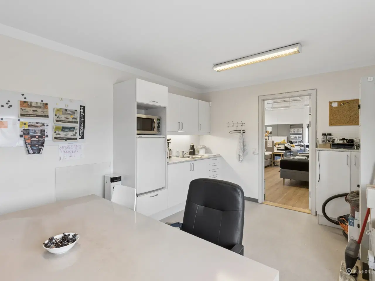 Billede 9 - Attraktiv butik med eksponering  i Holbæk Megacenter