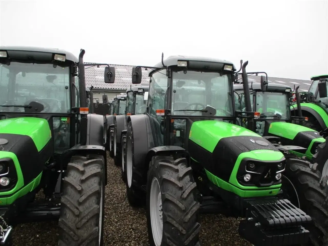 Billede 23 - Deutz-Fahr Agrofarm 115G with 30F+30R Hi-Lo and CreepGea