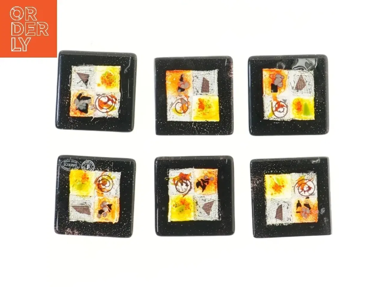 Billede 1 - Glasunderlag med moderne design (str. 6 stk 9,5x9,5 cm)