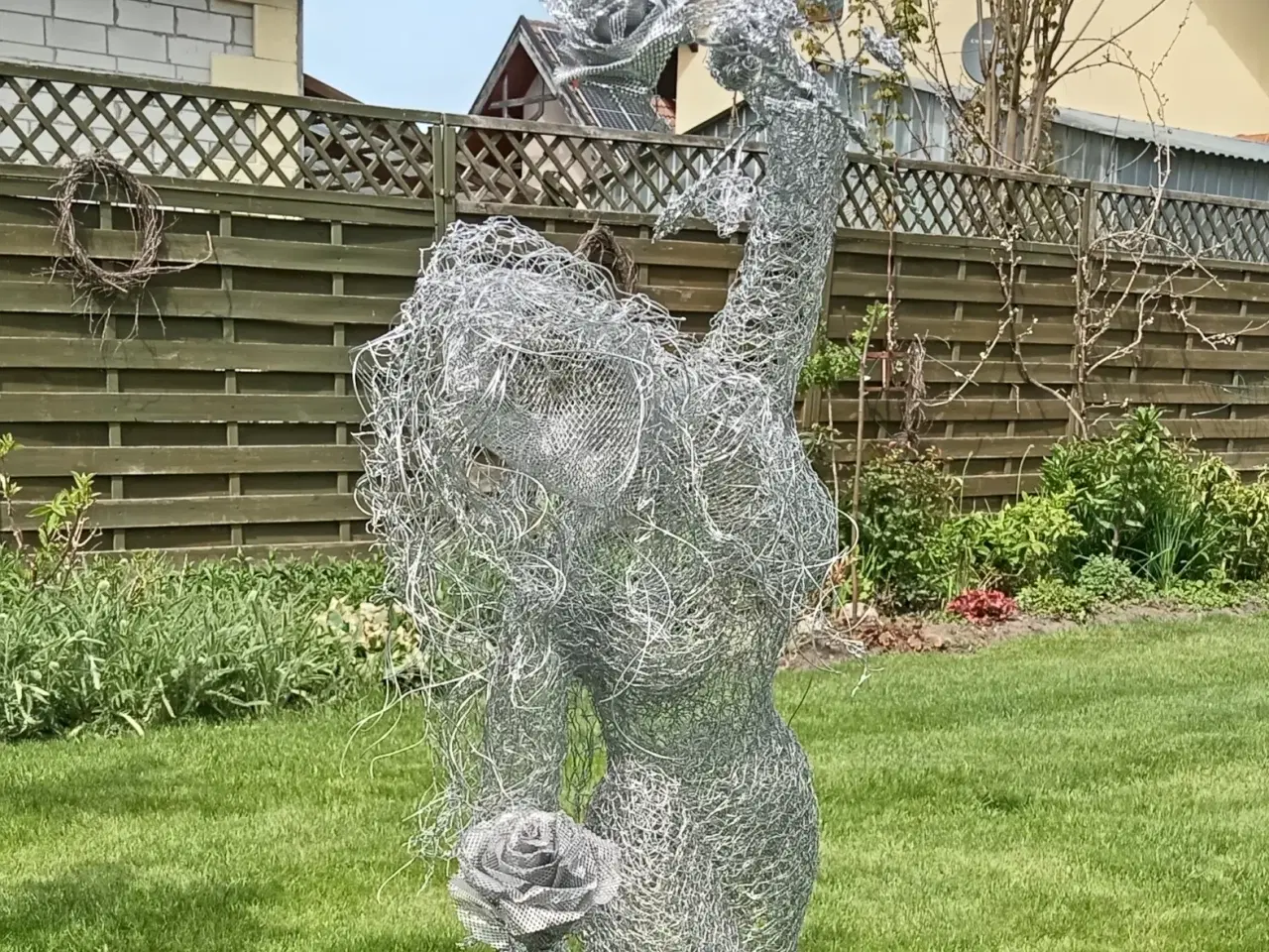 Billede 4 - Dekoration, ornament,haveskulptur - Dans med roser
