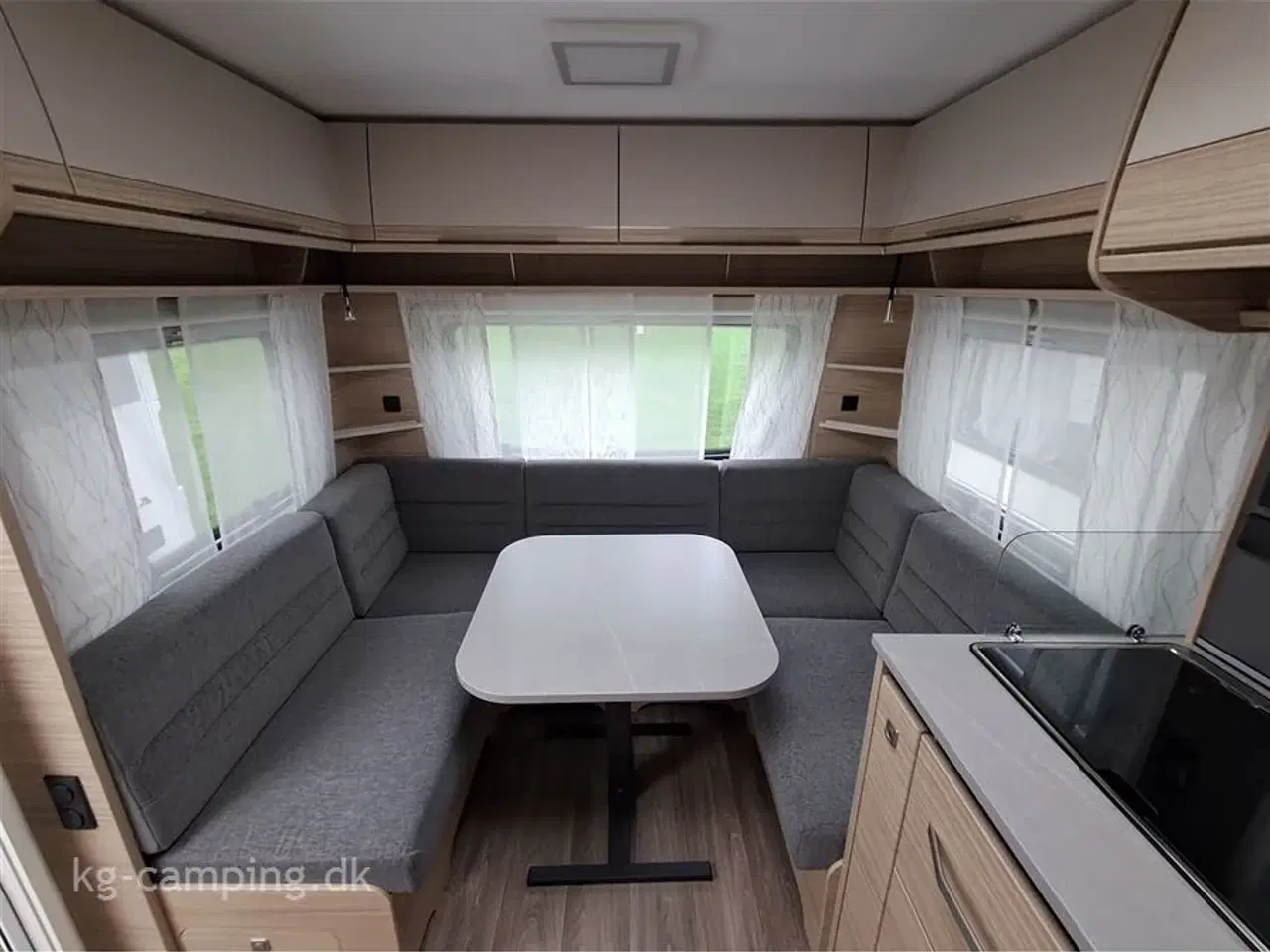 Billede 6 - 2026 - Fendt Bianco Selection 515 SG Kvalitetsvogn indrettet med enkeltsenge og sengeudtræk samt masser af udstyr.