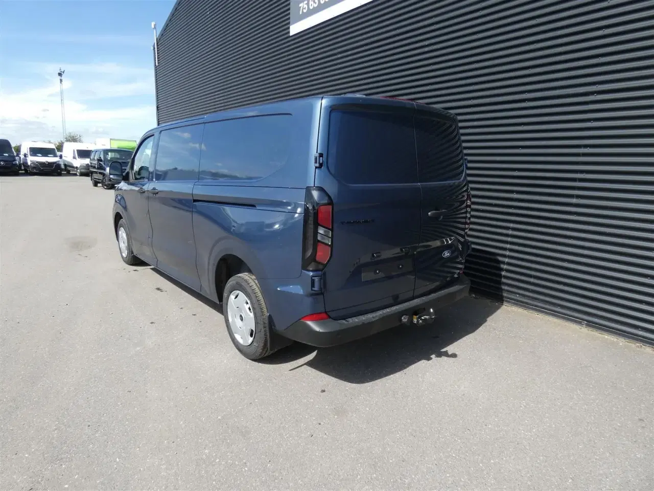 Billede 6 - Ford Transit Custom 320 L2H1 2,0 EcoBlue Trend AWD 170HK Van 8g Aut.