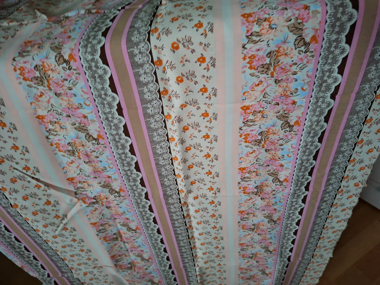 Billede 11 - Diverse metervarer sælges