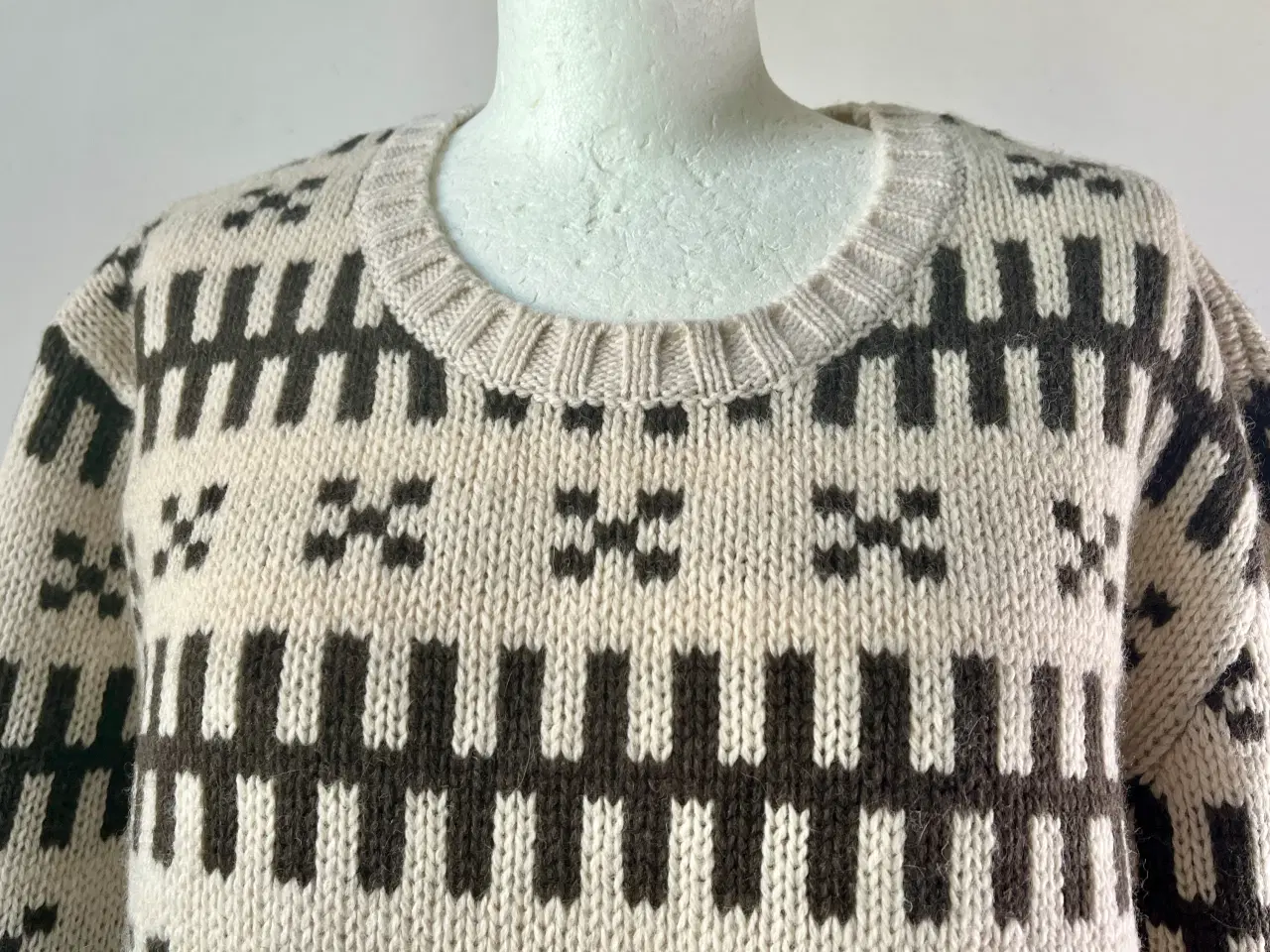 Billede 2 - Mads Nørgaard, sweater, str L