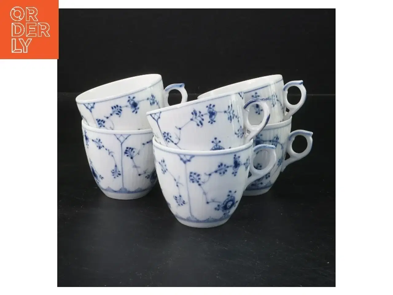 Billede 2 - Kaffekopper og underkopper i porcelæn, musselmalede, fra Royal Copenhagen (str. Ø 12 og Ø 6,5 cm)