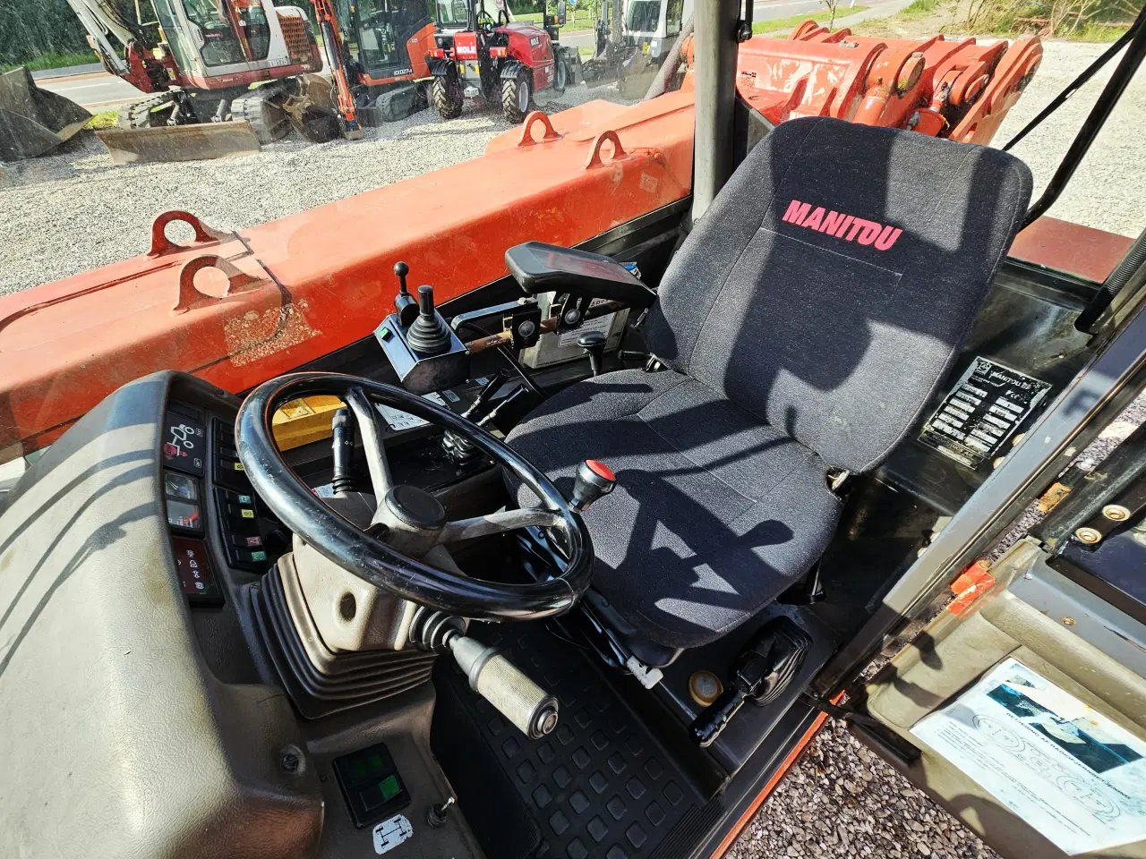Billede 14 - Manitou 1232 ST / med 4 stk tilbehør / 8600 timer