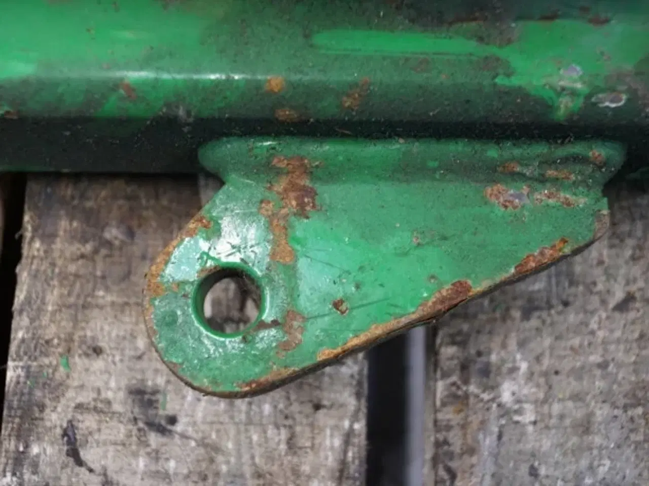 Billede 10 - John Deere 2450 L.H. Liftarme AL26678