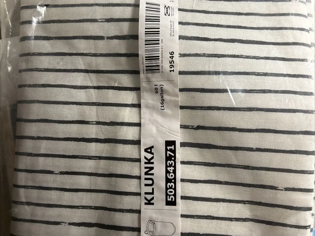 Billede 1 - Helt ny stribet vasketøjskurv