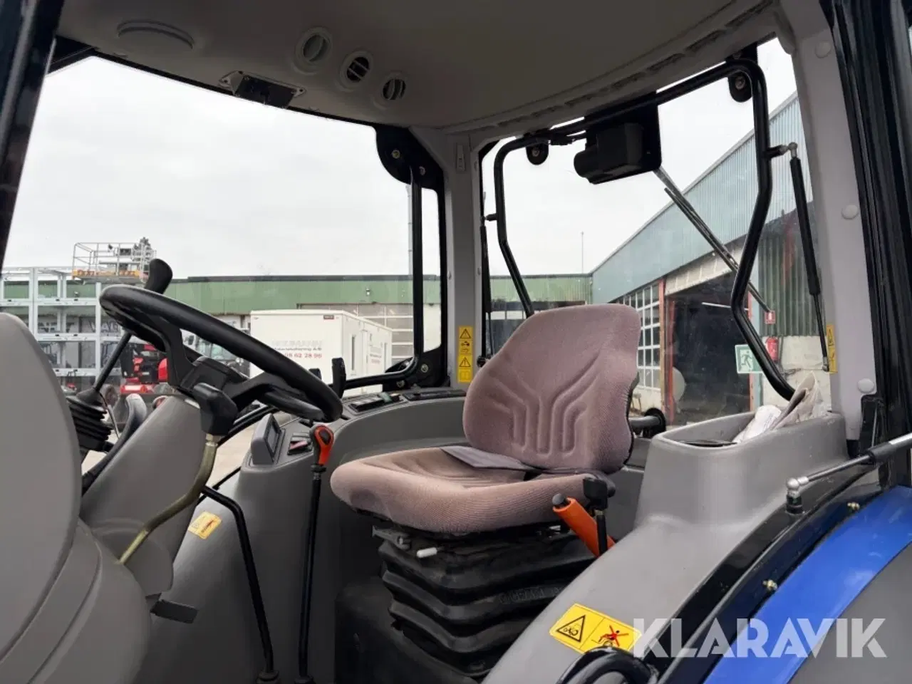 Billede 10 - Traktor Lovol M504 med frontlæsser