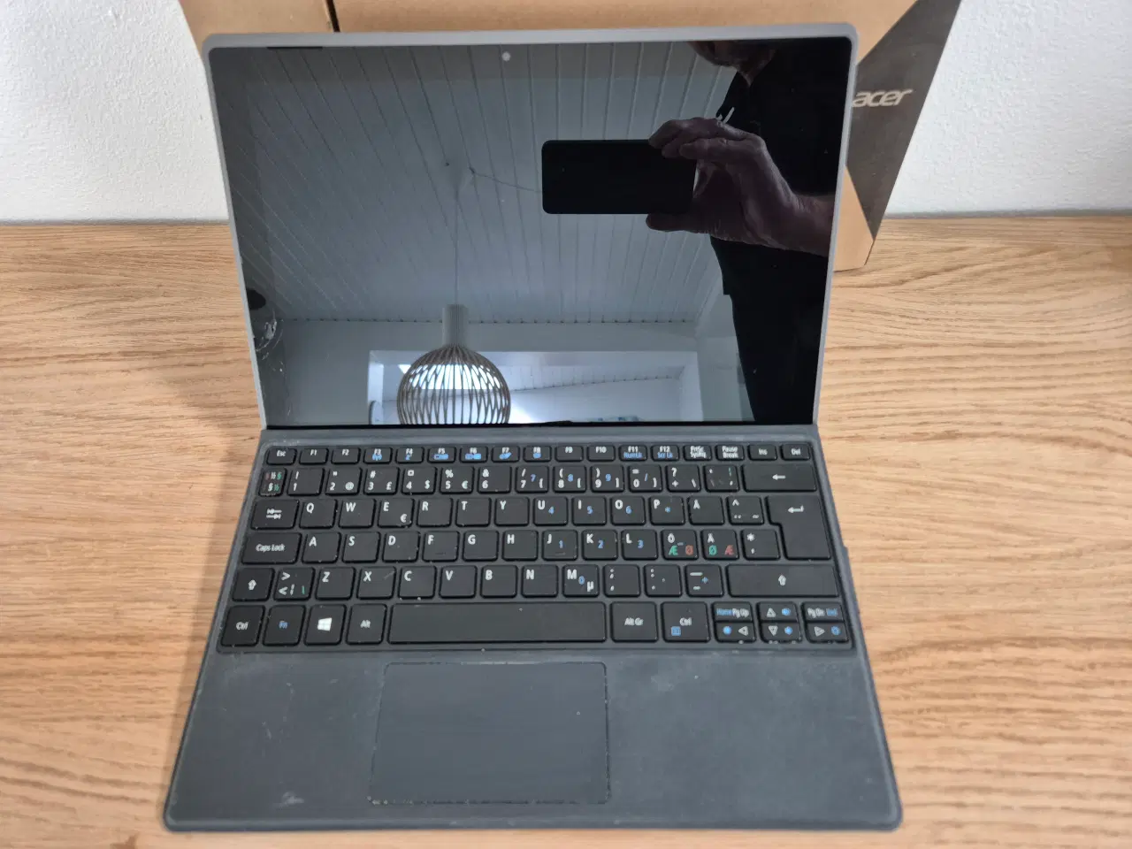 Billede 1 - Acer Switch 3 N17H1 Sælges som defekt, 