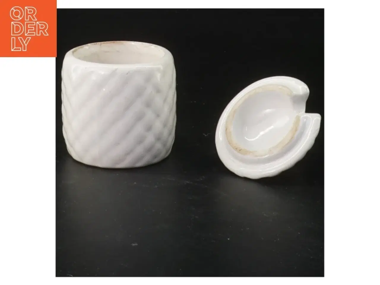 Billede 2 - Keramik beholder med låg (str. 8,5x6 cm)