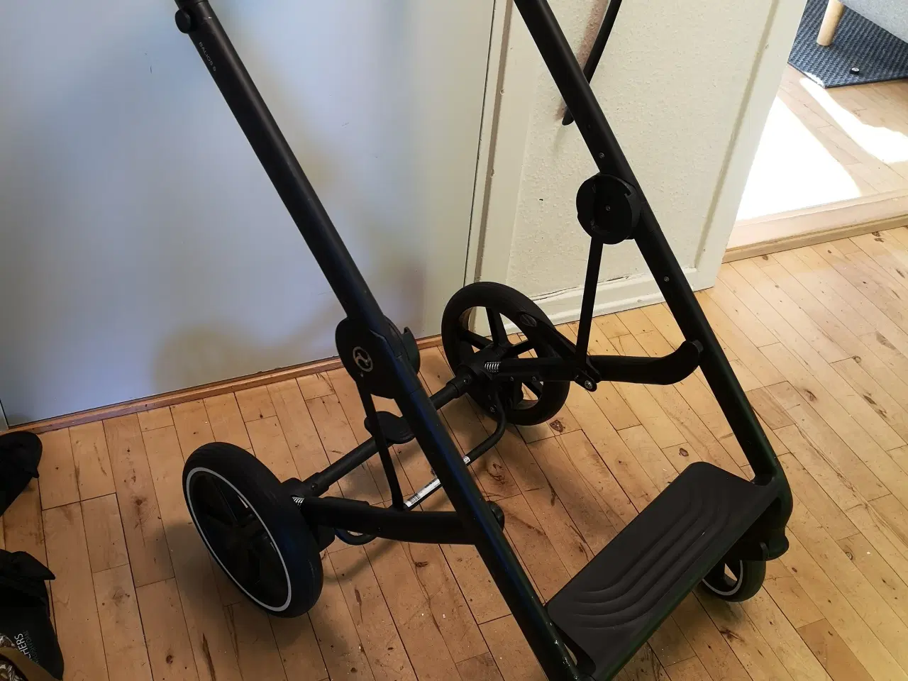 Billede 17 - Butik pris 4.100kr  Cybex Klapvogn