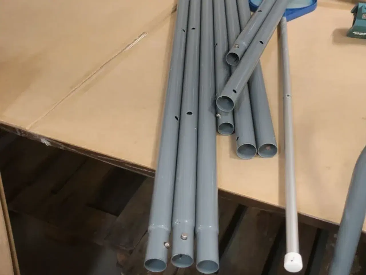 Billede 4 - Pooltrappe og rør