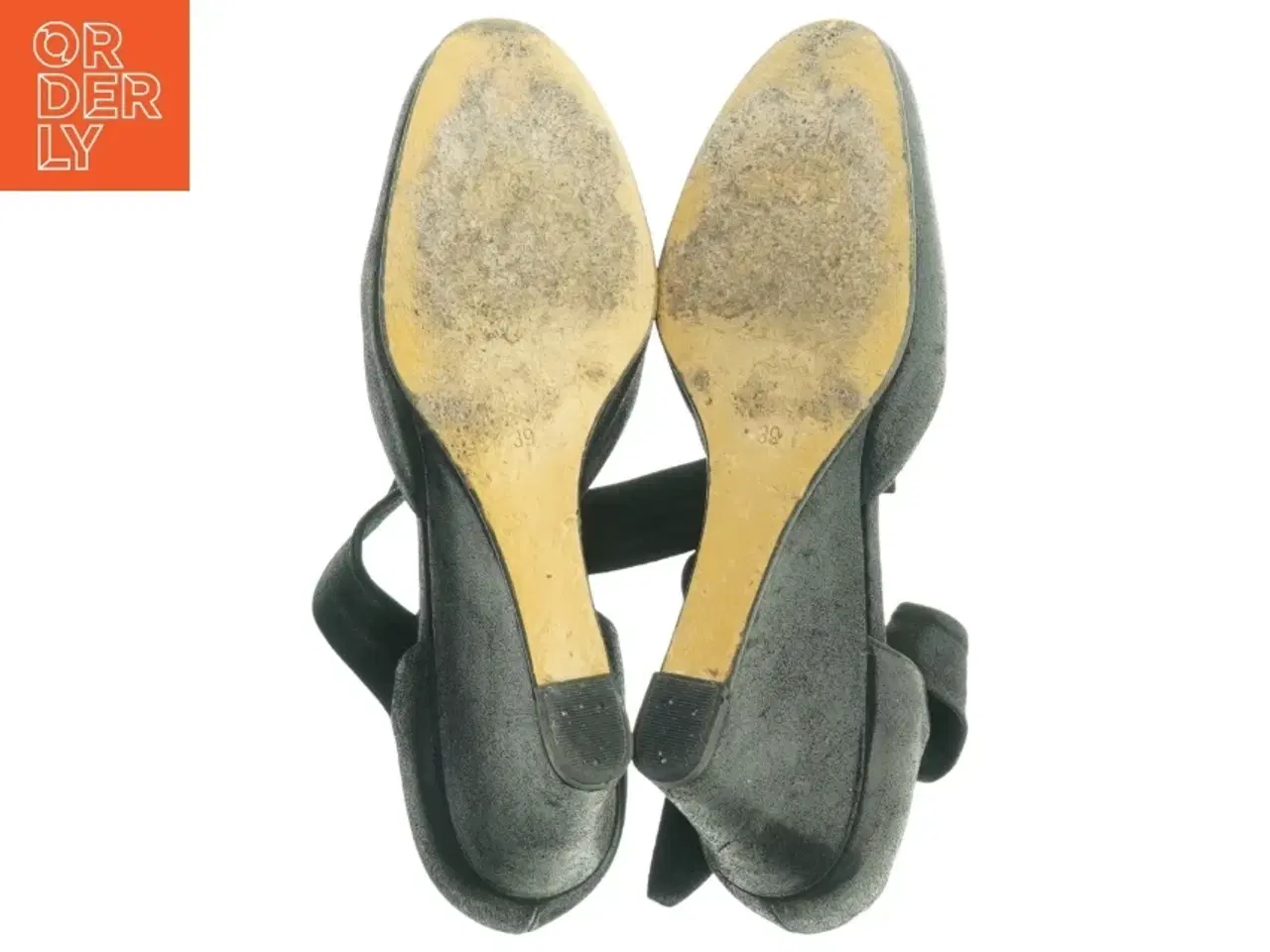 Billede 3 - Sorte sko med ankelrem fra Helene Steensby (str. 39)