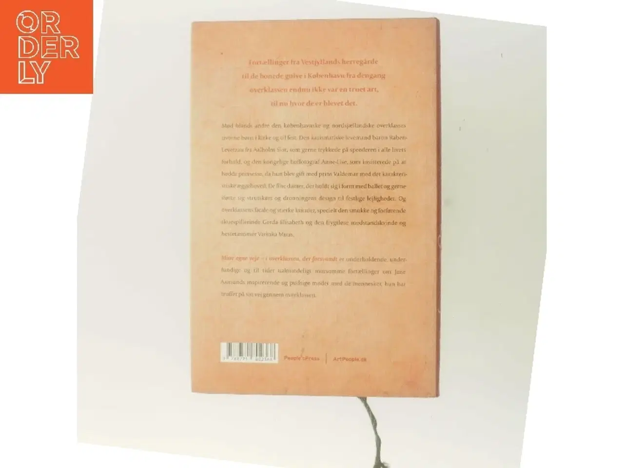 Billede 3 - Mine egne veje - i overklassen, der forsvandt af Jane Aamund (Bog)