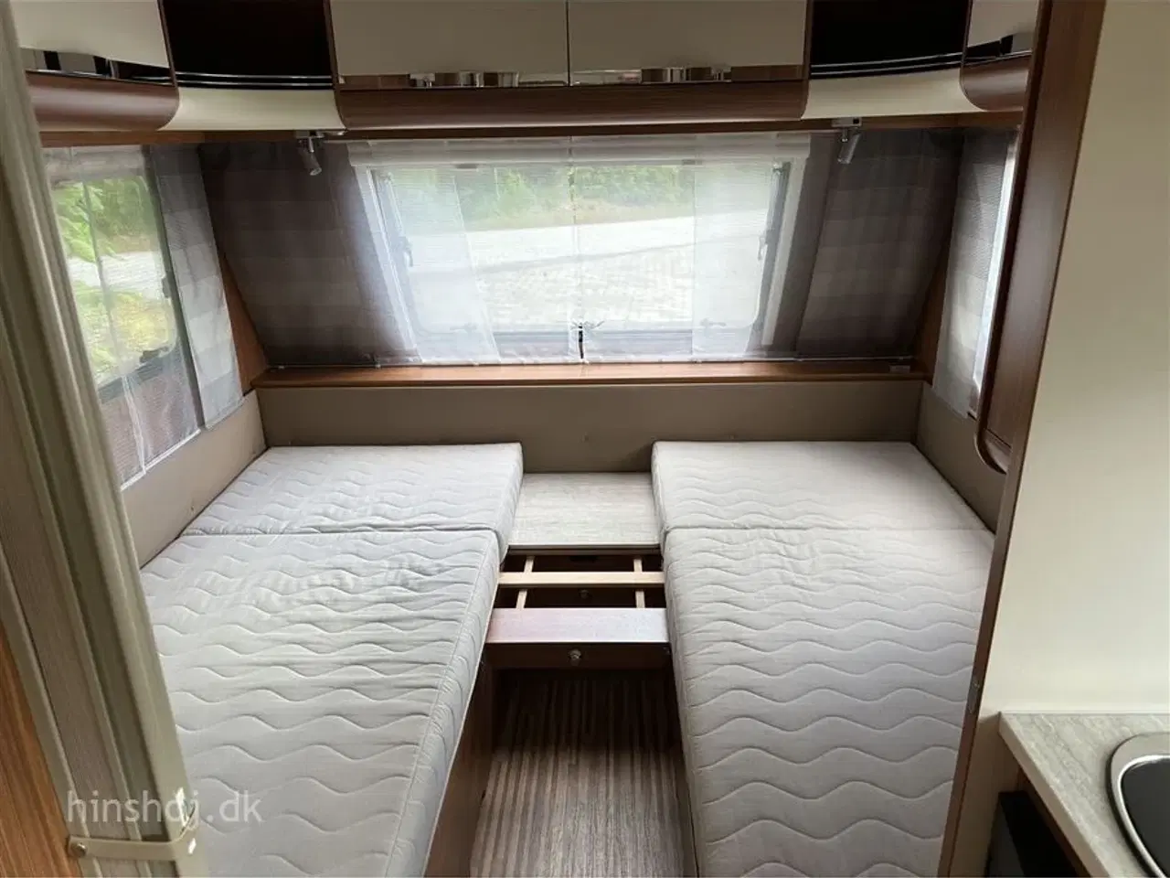 Billede 2 - 2014 - Adria Adora 472 LU   Flot enkeltsengsvogn fra Hinshøj Caravan A/S