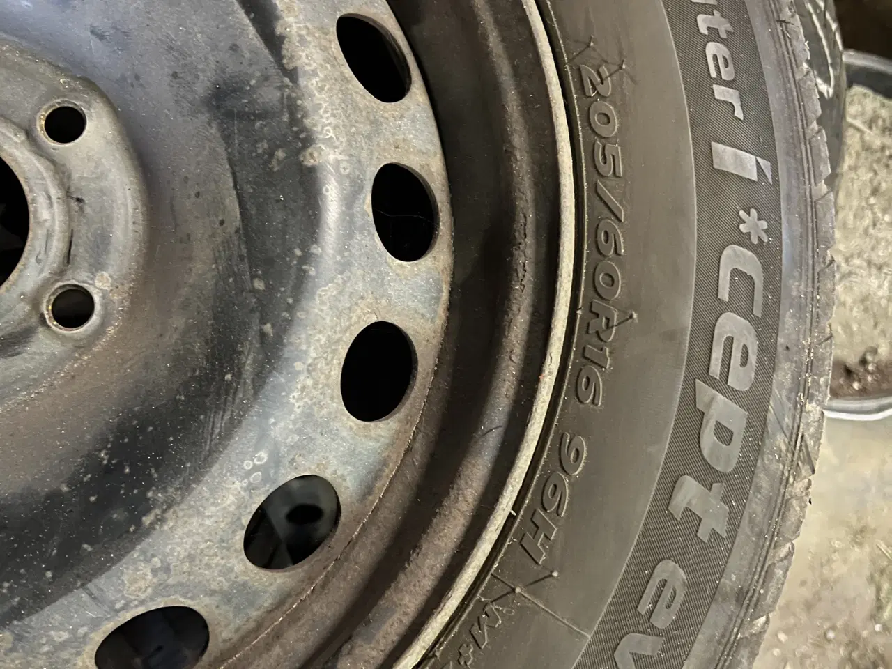 Billede 4 - 4 stk vinterdæk 16”