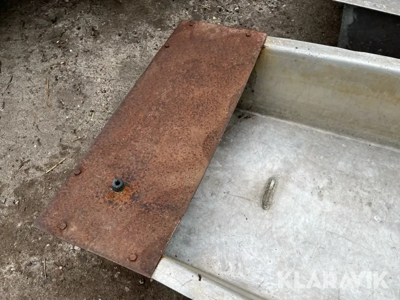 Billede 4 - Drikke kar/trug Alumimium 5 styk.