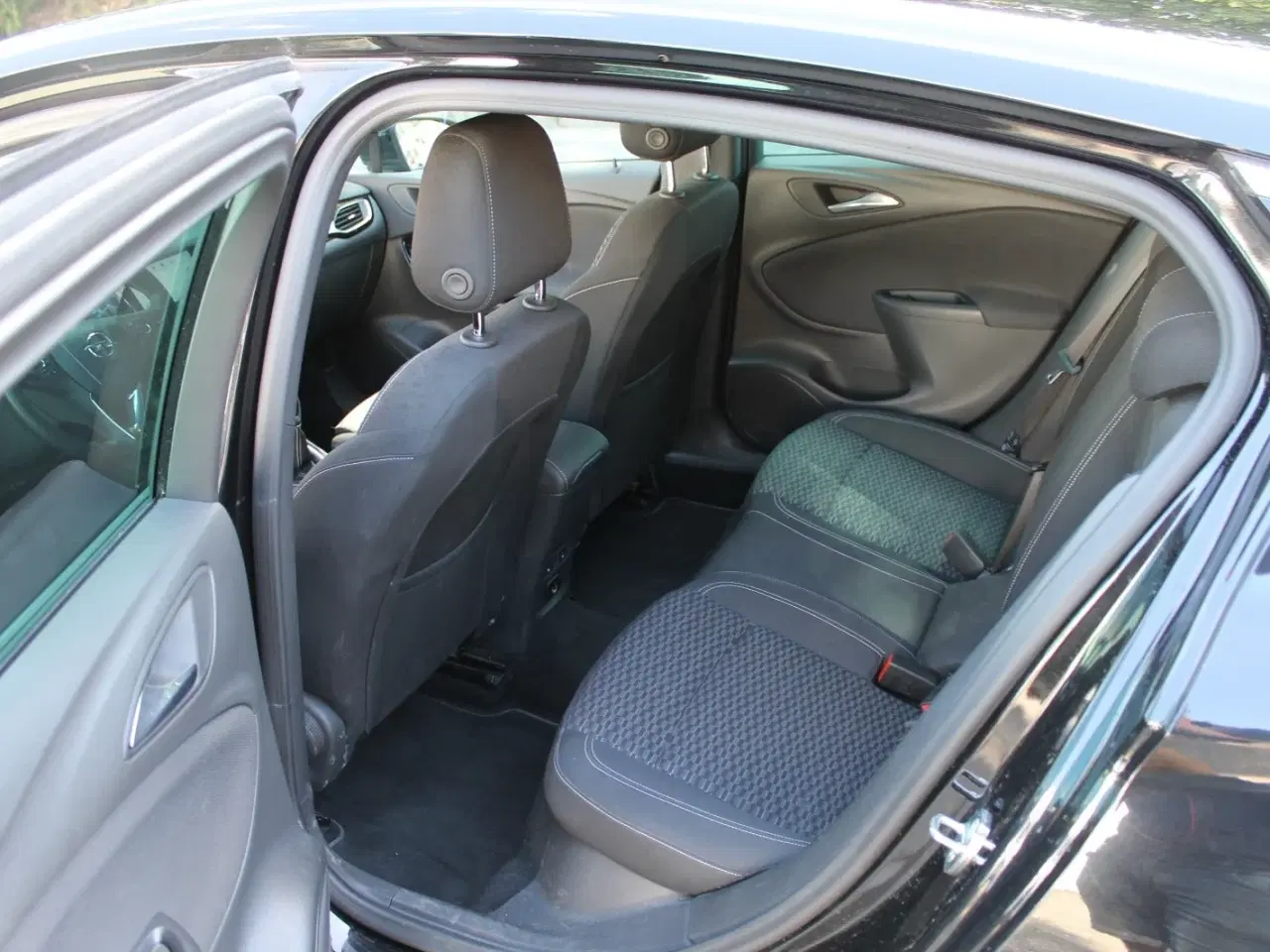 Billede 4 - Opel Astra 1,6 T 200 OPC Line