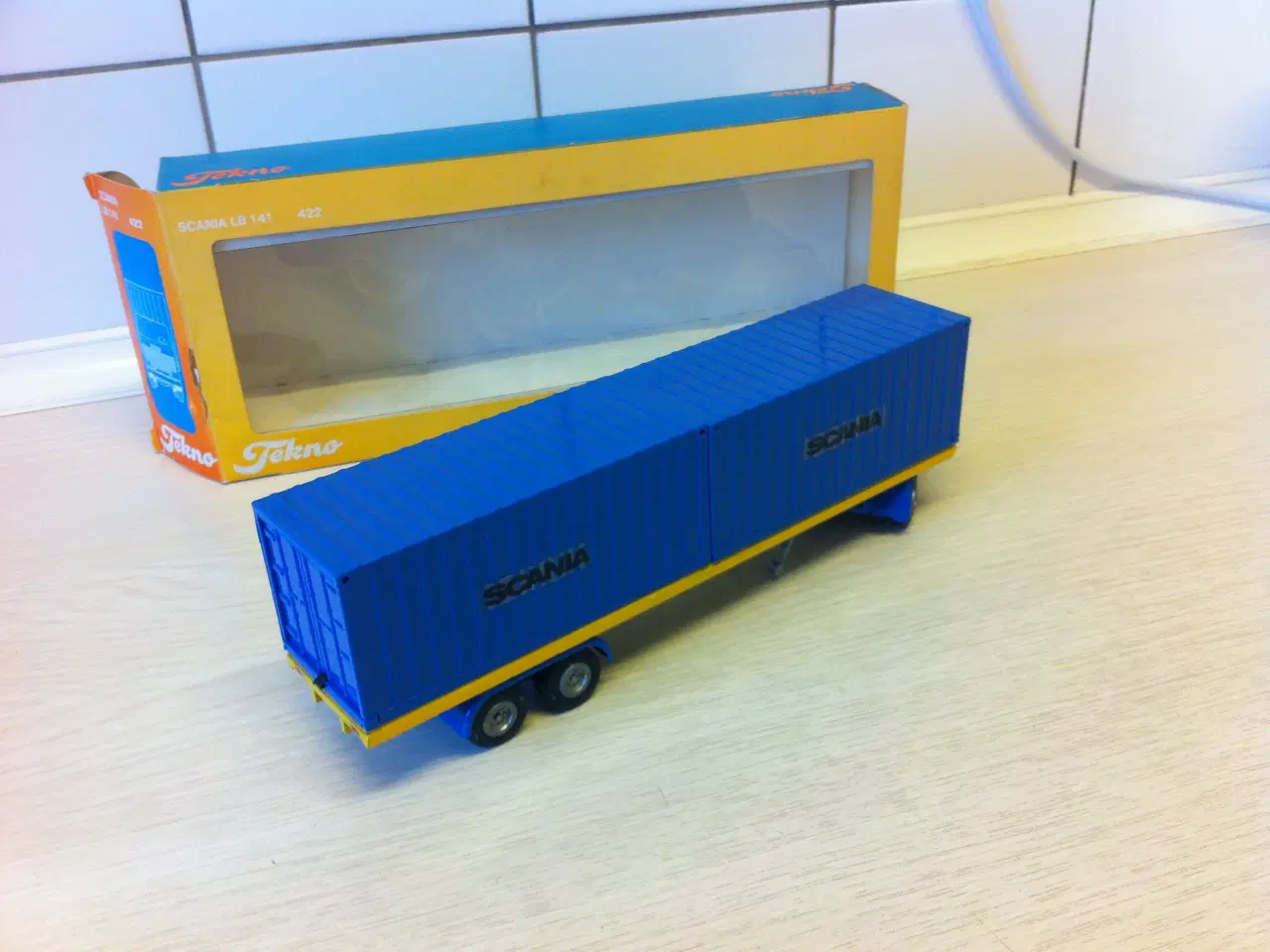 Billede 4 - Samler objekt: Tekno Danmark 422  Scania  LB 141 